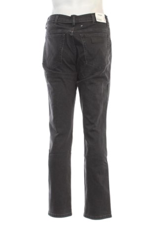 Мъжки дънки Wrangler, Размер M, Цвят Черен, Цена 89,47 €
