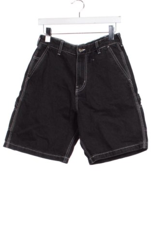 Ανδρικό κοντό παντελόνι Pull&Bear, Μέγεθος S, Χρώμα Μαύρο, Τιμή 17,99 €
