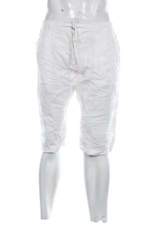 Pantaloni scurți de bărbați Zara, Mărime M, Culoare Alb, Preț 63,99 Lei