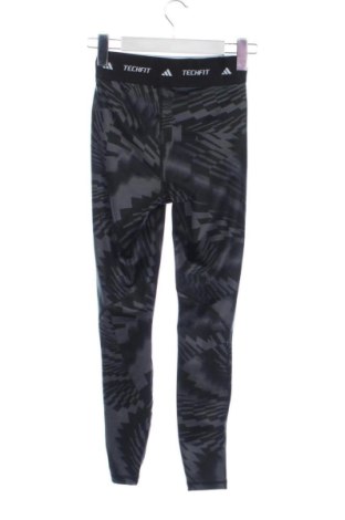 Мъжки клин Adidas, Размер XS, Цвят Многоцветен, Цена 21,00 €
