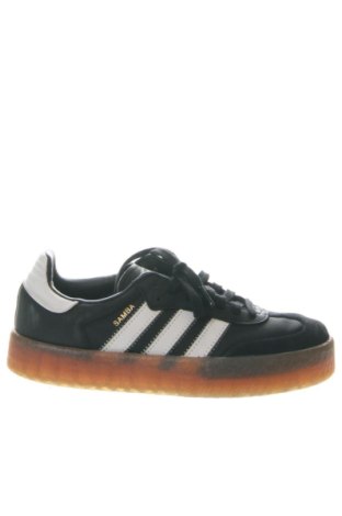 Férfi cipők
 Adidas Originals, Méret 40, Szín Fekete, Ár 42 219 Ft