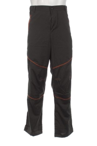 Herrenhose Unbranded, Größe L, Farbe Grün, Preis 25,99 €