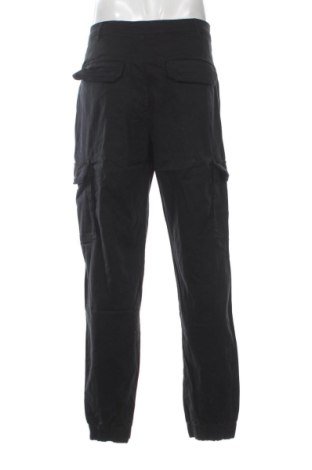 Мъжки панталон Urban Classics, Размер M, Цвят Черен, Цена 39,88 €