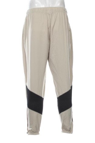 Мъжко спортно долнище Air Jordan Nike, Размер XL, Цвят Бежов, Цена 35,27 €