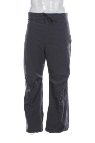 Pantaloni trening de bărbați Bershka, Mărime M, Culoare Gri, Preț 91,99 Lei