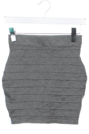 Rock Amisu, Größe XS, Farbe Grau, Preis 20,99 €