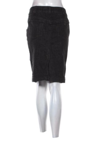 Пола Armani Jeans, Размер L, Цвят Черен, Цена 39,36 €