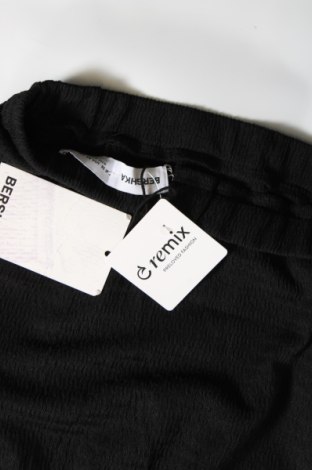 Rock Bershka, Größe S, Farbe Schwarz, Preis € 24,99