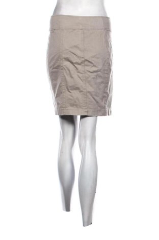 Пола H&M, Размер S, Цвят Бежов, Цена 15,33 €