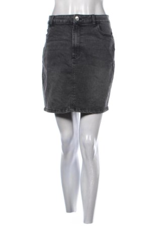 Пола Piazza Italia, Размер 3XL, Цвят Сив, Цена 13,80 €