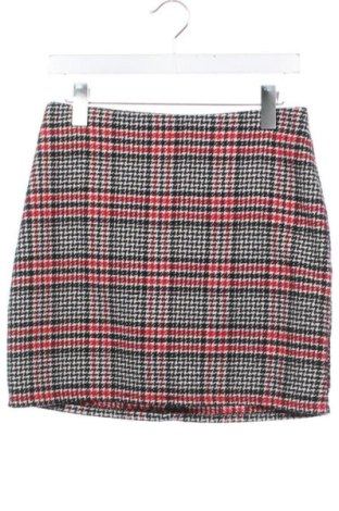 Fustă Primark, Mărime M, Culoare Multicolor, Preț 22,99 Lei, #136380104