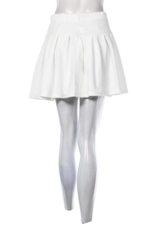 Пола SHEIN, Размер M, Цвят Бял, Цена 10,22 €