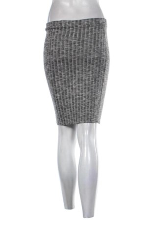 Rock Sinsay, Größe S, Farbe Grau, Preis 10,00 €