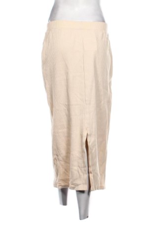 Пола Uniqlo, Размер M, Цвят Бежов, Цена 21,47 €