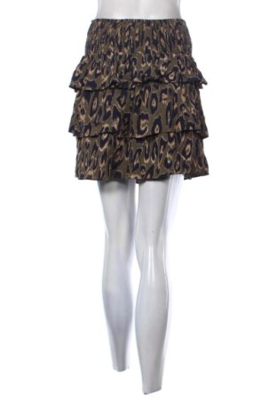 Пола Vero Moda, Размер M, Цвят Многоцветен, Цена 10,00 €