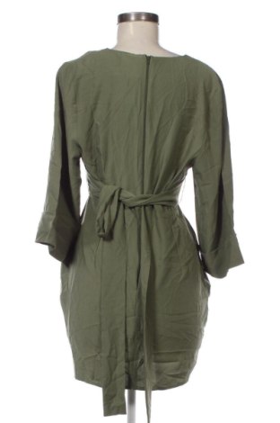 Kleid ASOS, Größe M, Farbe Grün, Preis 31,99 €