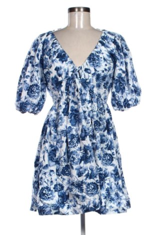 Рокля Abercrombie & Fitch, Размер M, Цвят Многоцветен, Цена 19,42 €