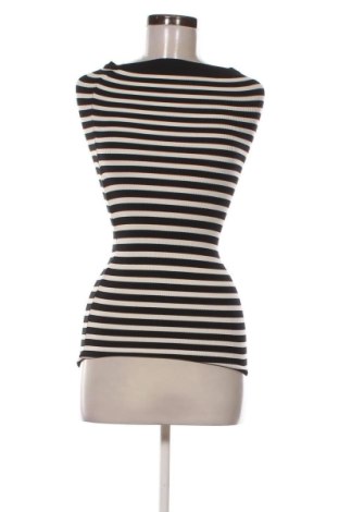 Рокля Bershka, Размер XS, Цвят Многоцветен, Цена 20,00 €