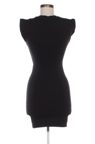 Šaty  Bershka, Velikost XS, Barva Černá, Cena  567,00 Kč