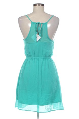 Kleid Bershka, Größe M, Farbe Grün, Preis 23,99 €