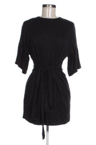 Φόρεμα Bershka, Μέγεθος S, Χρώμα Μαύρο, Τιμή 19,95 €