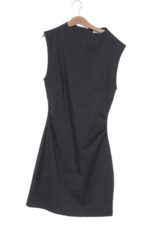 Šaty  Bershka, Velikost XS, Barva Šedá, Cena  567,00 Kč