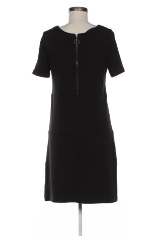 Sukienka Betty Barclay, Rozmiar M, Kolor Czarny, Cena 225,06 zł