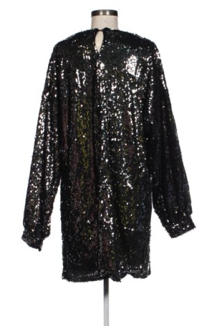 Šaty  Boohoo, Velikost XL, Barva Stříbrná, Cena  939,00 Kč