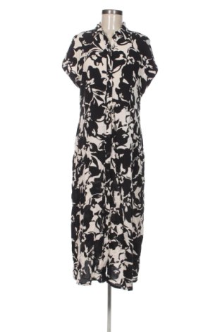 Rochie C&A, Mărime M, Culoare Multicolor, Preț 135,99 Lei