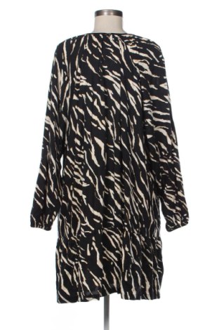Rochie C&A, Mărime 3XL, Culoare Multicolor, Preț 123,99 Lei