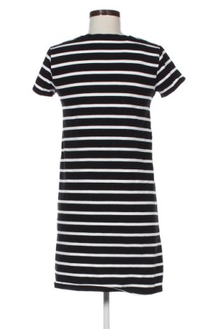 Kleid C&A, Größe M, Farbe Mehrfarbig, Preis 25,99 €
