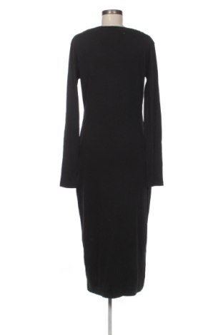 Рокля Calvin Klein Jeans, Размер XL, Цвят Черен, Цена 78,22 €
