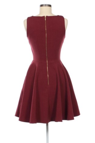 Ruha Closet London, Méret S, Szín Piros, Ár 17 351 Ft