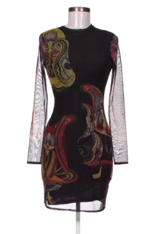 Рокля Desigual, Размер S, Цвят Многоцветен, Цена 95,52 €