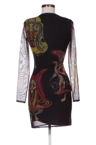 Рокля Desigual, Размер S, Цвят Многоцветен, Цена 95,52 €