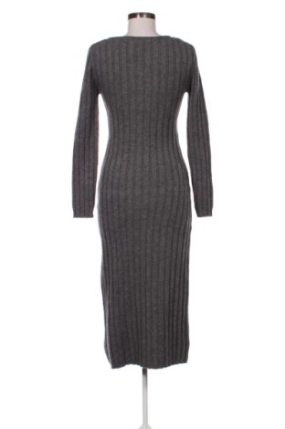 Kleid Edited, Größe M, Farbe Grau, Preis 24,55 €
