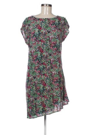 Рокля Esprit, Размер M, Цвят Многоцветен, Цена 25,05 €