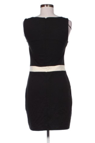 Sukienka Esprit, Rozmiar M, Kolor Czarny, Cena 129,99 zł