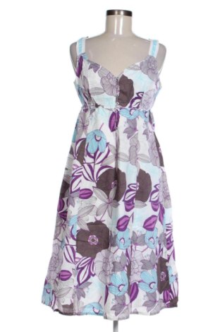 Рокля Esprit, Размер M, Цвят Многоцветен, Цена 25,05 €