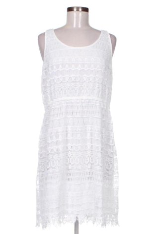 Kleid Gina, Größe L, Farbe Weiß, Preis 25,99 €