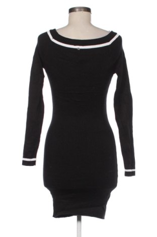 Φόρεμα Guess, Μέγεθος M, Χρώμα Μαύρο, Τιμή 58,99 €
