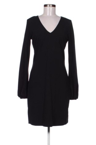 Sukienka Guess By Marciano, Rozmiar L, Kolor Czarny, Cena 353,66 zł