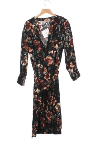 Rochie H&M, Mărime M, Culoare Multicolor, Preț 123,99 Lei