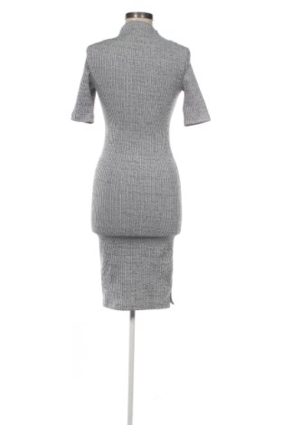 Рокля H&M, Размер XS, Цвят Многоцветен, Цена 20,45 €