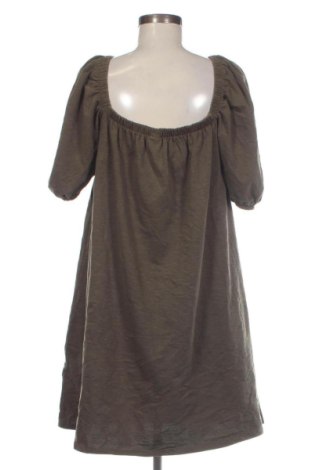 Рокля H&M, Размер M, Цвят Зелен, Цена 20,45 €