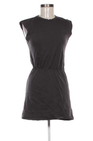 Šaty  H&M Divided, Velikost XS, Barva Šedá, Cena  567,00 Kč