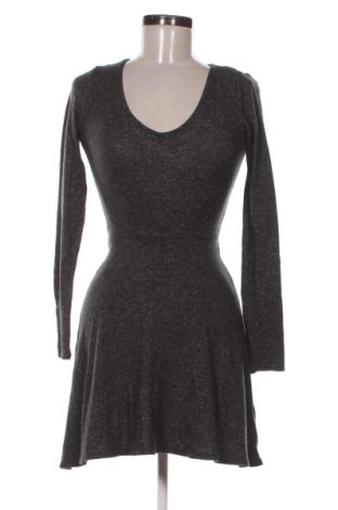 Рокля Hollister, Размер XS, Цвят Сив, Цена 25,00 €