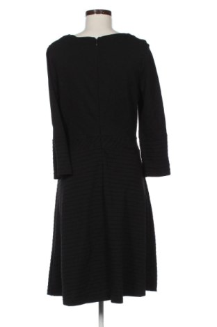 Рокля Hugo Boss, Размер XL, Цвят Черен, Цена 107,37 €