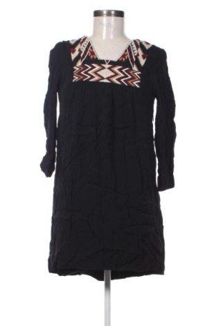 Sukienka Indi & cold, Rozmiar S, Kolor Czarny, Cena 220,99 zł
