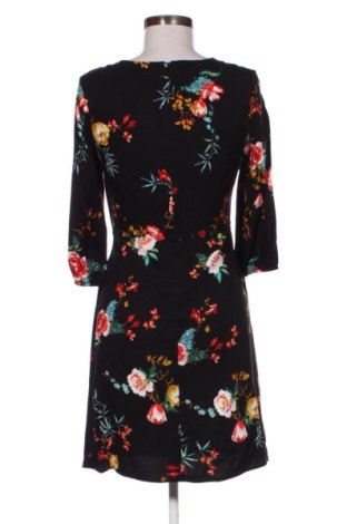 Rochie LC Waikiki, Mărime S, Culoare Multicolor, Preț 93,32 Lei